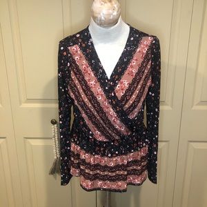 NWOT women’s Large White Birch cross wrapped blouse